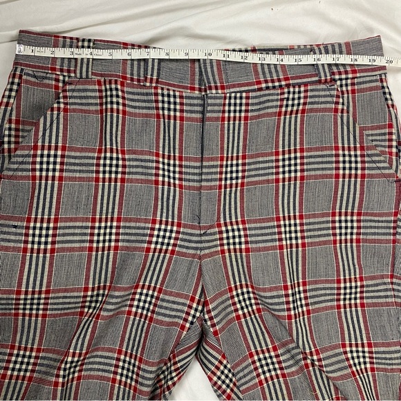 VTG wool blend NL trouser red and grey plaid
Size 38/30 - Picture 4 of 7